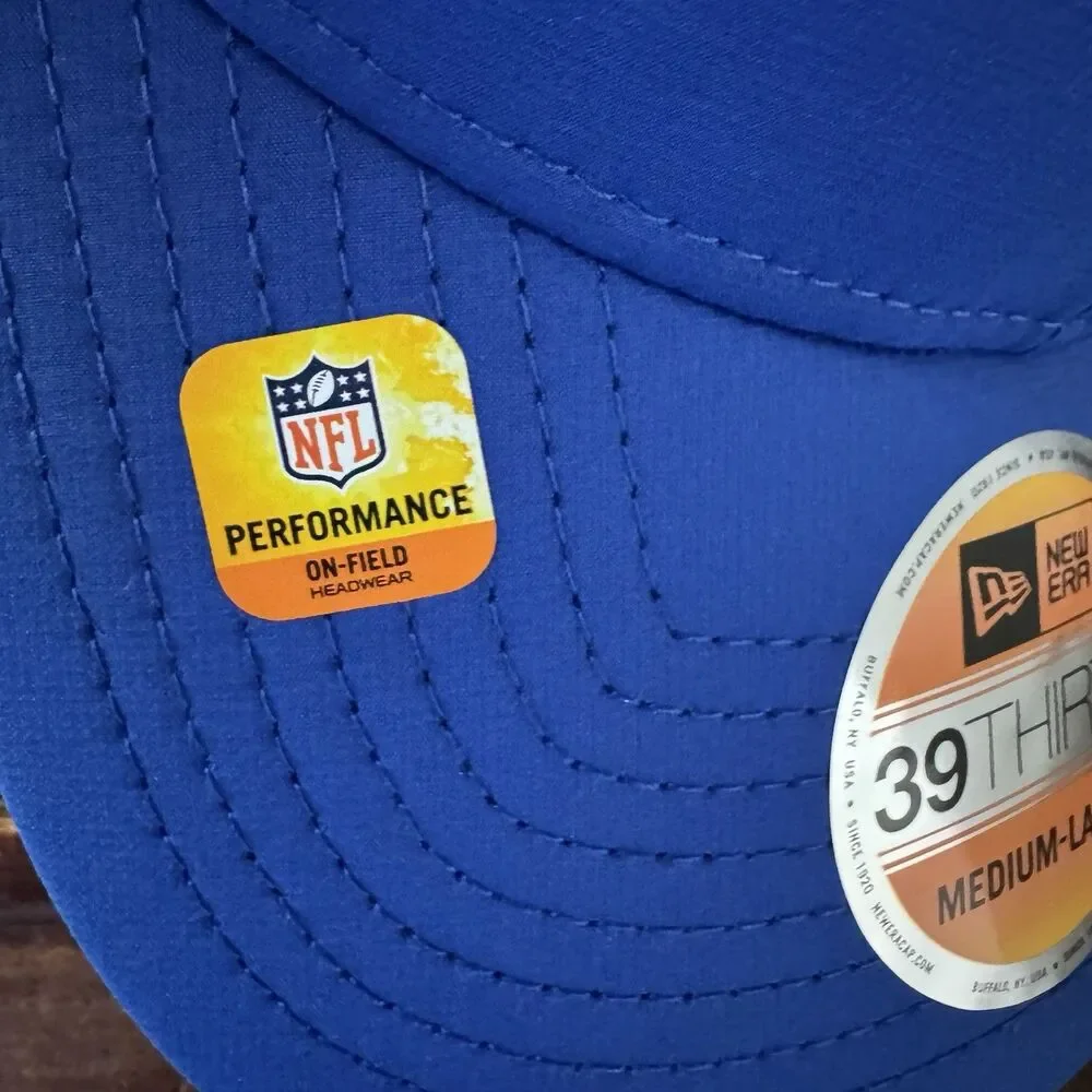 Seattle Seahawks New Era Retro Sideline Performance 39THIRTY Fitted Hat